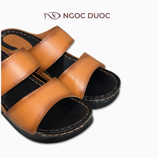 DÉP ĐẾ XUÒNG QUAI BẢN NGANG MÀU NÂU BÒ