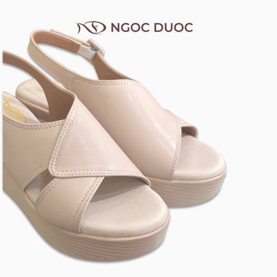 SANDAL ĐẾ XUỒNG QUAI CHÉO BẢN TO MÀU KEM